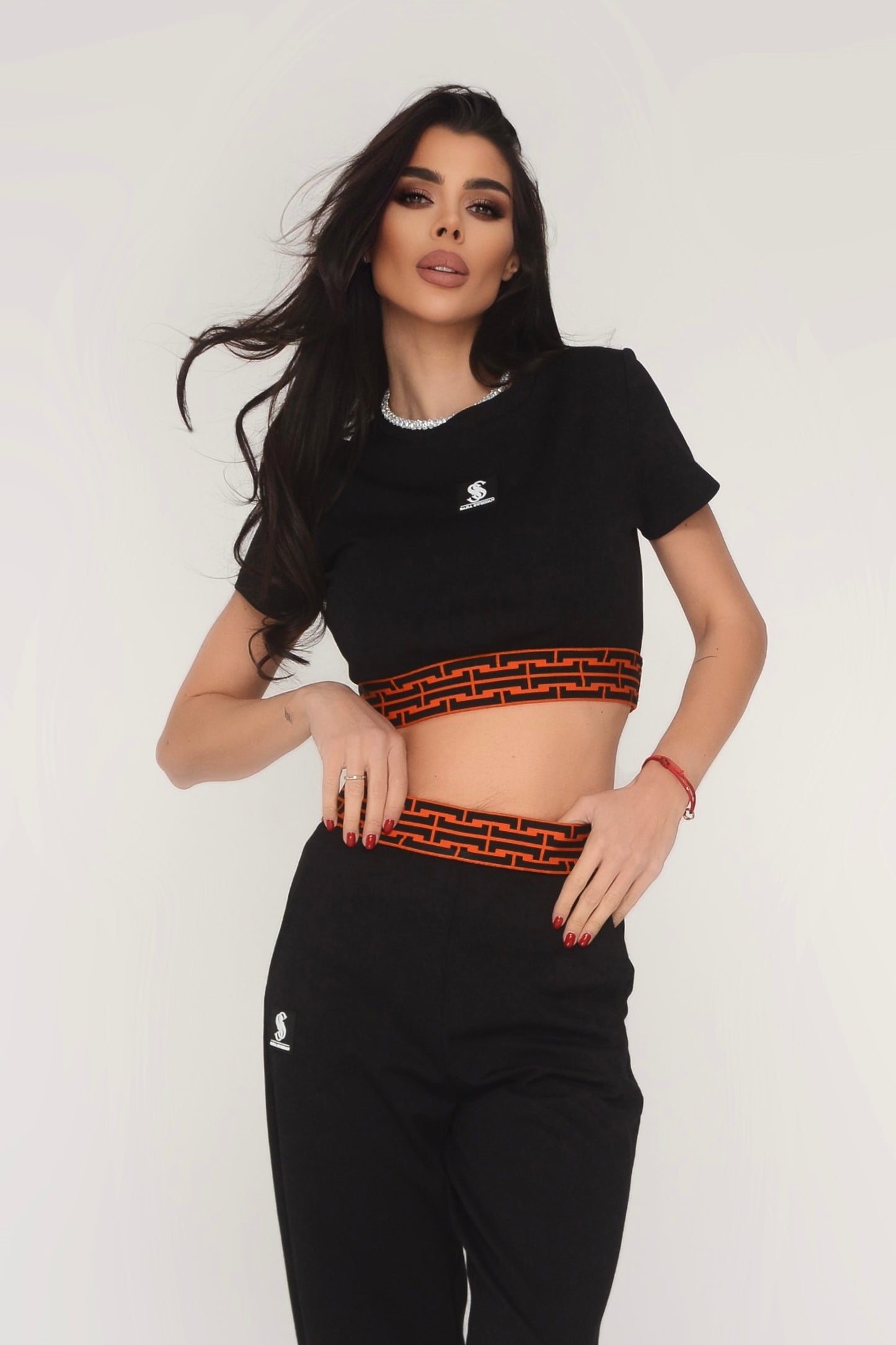 Спортен Кроп Топ Orange Monogram
